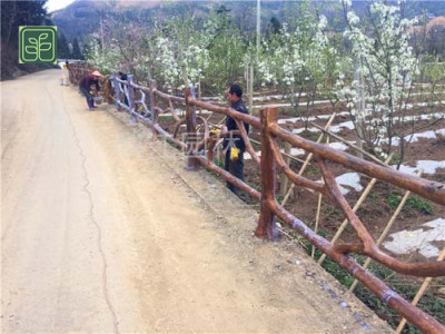 青山湖区仿木栏杆专业师傅施工