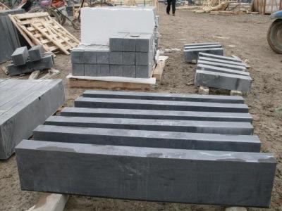 广东青石路边石施工方案