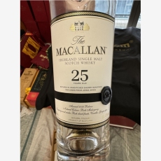 中山百乐廷空酒瓶回收童叟无欺