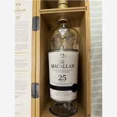 延边百乐廷空酒瓶回收转身玻璃重生