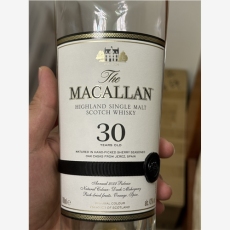 天津茅台空酒瓶回收点亮生态灯