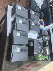 楊浦科比變頻器 三菱伺服電機 觸摸屏回收