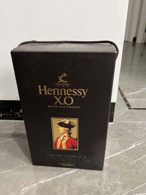 德惠市附近25年麦卡伦酒瓶回收多少钱一个