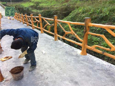 邓州市水泥栏杆专业师傅施工