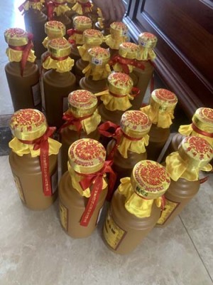 佛山附近30年麦卡伦酒瓶回收专业回收商
