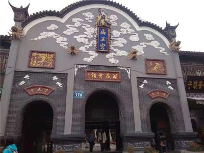 贵州黄砂岩浮雕制作施工队老师傅纯手工打造