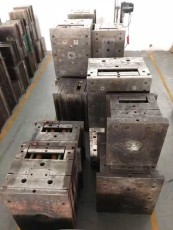 东莞桥头废旧塑料模具回收随叫随到上门取货