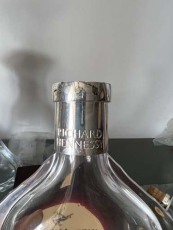 天津附近25年麦卡伦酒瓶回收商行