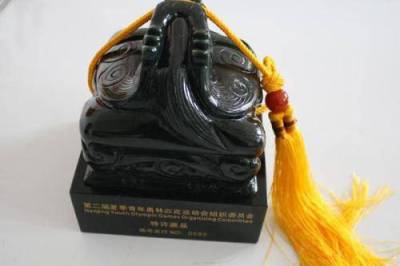 白玉雕硯臺去哪收購成交快