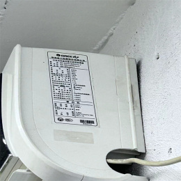 花都区梯面制冷水冷机组回收商场旧中央空调回收