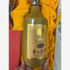 汕头麦卡伦30空瓶回收夜市扫瓶队