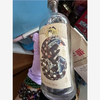 珠海茅台30年空瓶回收瓶界霸道总
