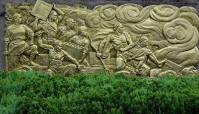 四川溶洞塑石仿真塑石哪家好保证高品质低价格