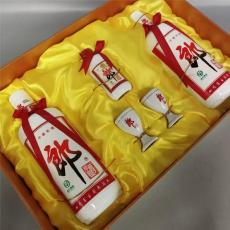 昆明礼盒装52度飞天茅台整箱收购