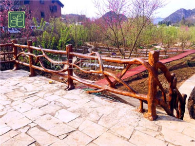 茂南区仿木栏杆专业师傅施工