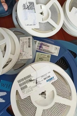 栖霞区线路板回收 各种IC芯片库存积压物资