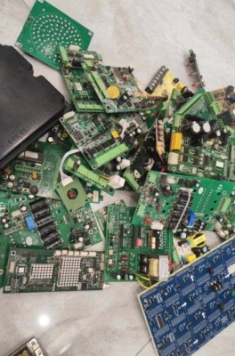 六合区覆铜板线路板回收 电子料收购