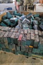 镇江市锂电池回收 废旧电动汽车电池底盘