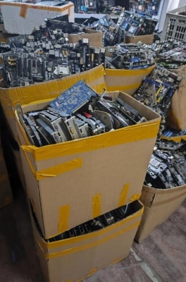 江北新区高价回收二手电脑主机显示器及配件