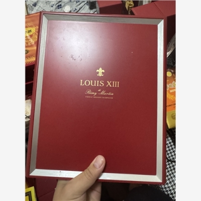 江门老款李察酒瓶回收真诚回收