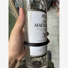 潮州百乐廷空酒瓶回收诚信