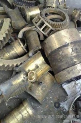 六合区高价回收工厂积压物资 废金属机械