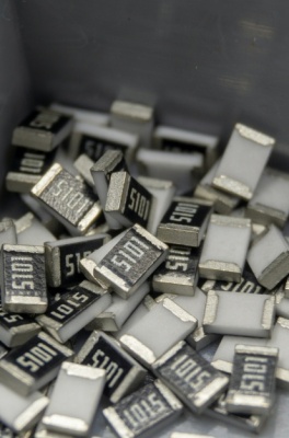 松江区电子废料回收 IC芯片 电脑手机配件