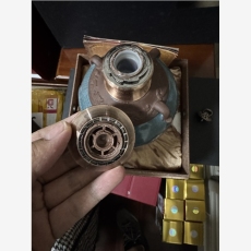 杭州百乐廷空酒瓶回收再利用循环经济新风尚