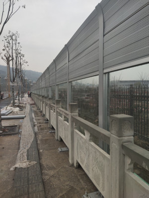 重庆降噪声屏障  透明板声屏障 公路声屏障