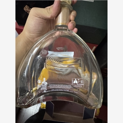 齐齐哈尔新款路易十三酒瓶回收精准