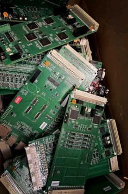 滁州市高价回收线路板 电子元器件  IC芯片
