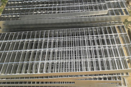 重庆不锈钢钢格板 不锈钢插接钢格板 钢格栅