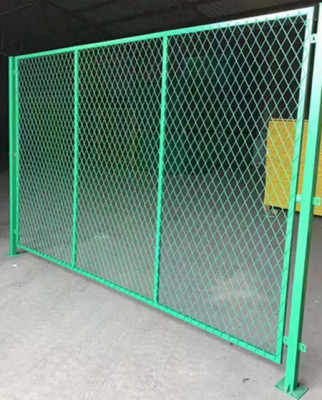 重庆钢板网护栏 高速公路防眩网 桥梁防抛网