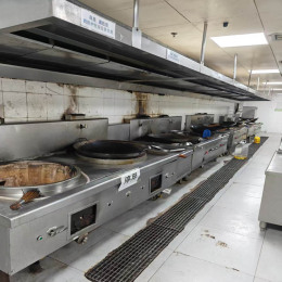 江门利满顺利工厂厂房白铁通风工程安装施工