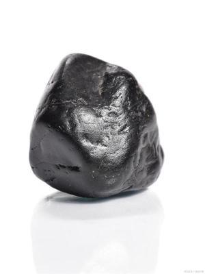 南阳猪宝拍卖交易2025多少钱一克