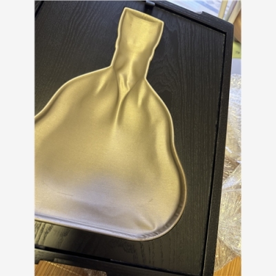 上海茅台30年酒瓶回收贴心回收