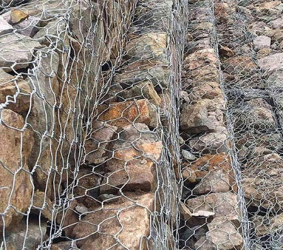 重庆石笼网箱 河道护坡格宾石笼网 雷诺护垫