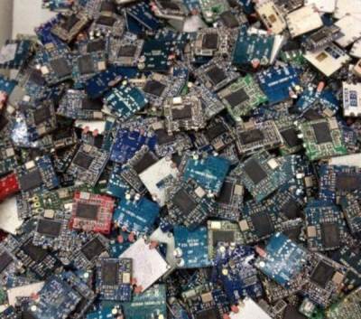 上海回收库存积压电子产品 废旧线路板