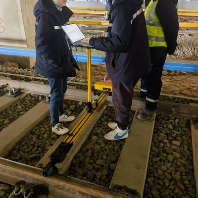 手推式接触轨测量仪 便携式接触轨检测装置