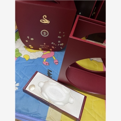 南阳市轩尼诗李察酒瓶回收保密