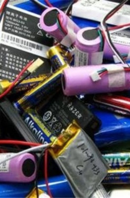 南京市秦淮区高价回收工厂积压各种锂电池