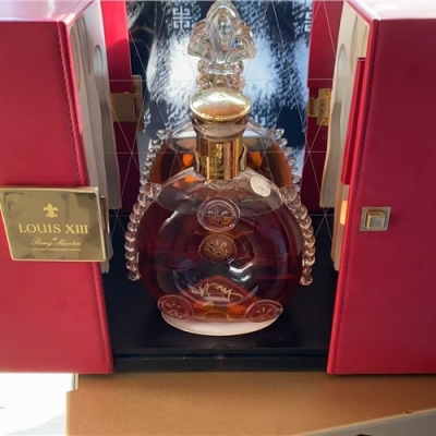 三门峡新款路易十三酒瓶回收求购