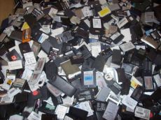 上海回收废旧锂电池 铅酸电瓶 18650电池