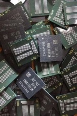 南京市库存积压IC芯片 线路板 电子物料回收