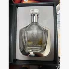 武汉麦卡伦25酒瓶回收大量回收