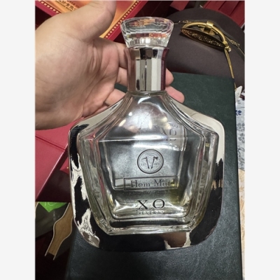 广州麦卡伦30酒瓶回收上门回收