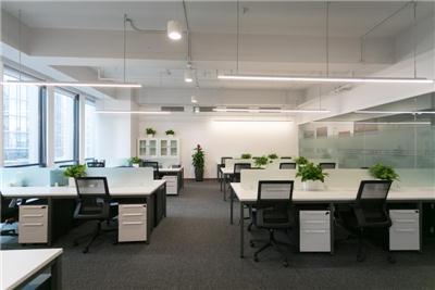 说说有经验的公司合同纠纷律师，靠谱吗？