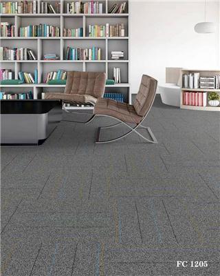 归纳办公室地毯选购技巧，找到适合新办公室的靠谱厂家