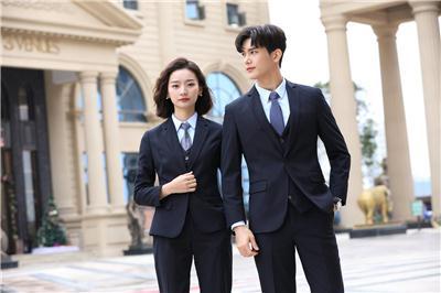 归纳服装定制加工厂，男士女士生产厂选购建议