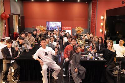 层板托柔韧性架、层板托优质架、层板托来图定制，如何选择品牌